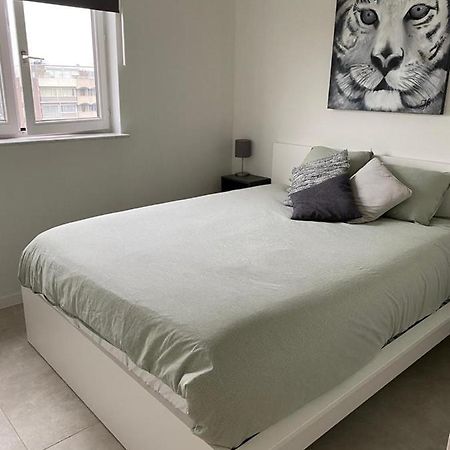 Gezellig 1 Slaapkamer Appartement Nabij Het Stadscentrum Hasselt Dış mekan fotoğraf